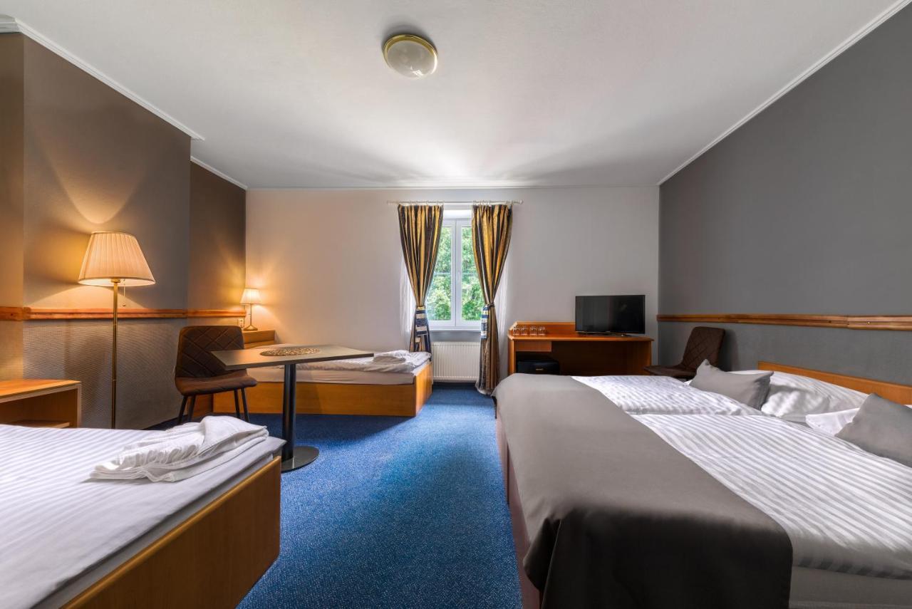 Vierbettzimmer