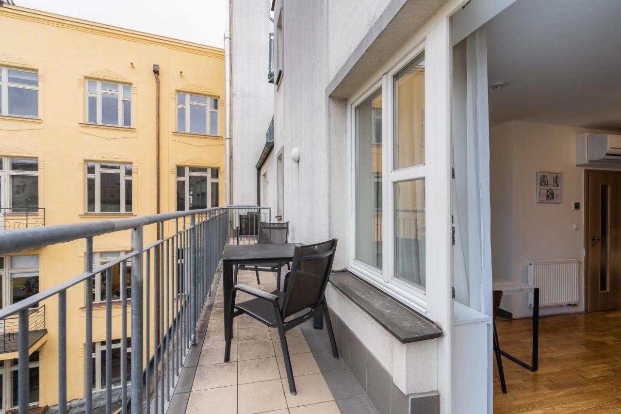 Studio Superior Terrace 2 pax