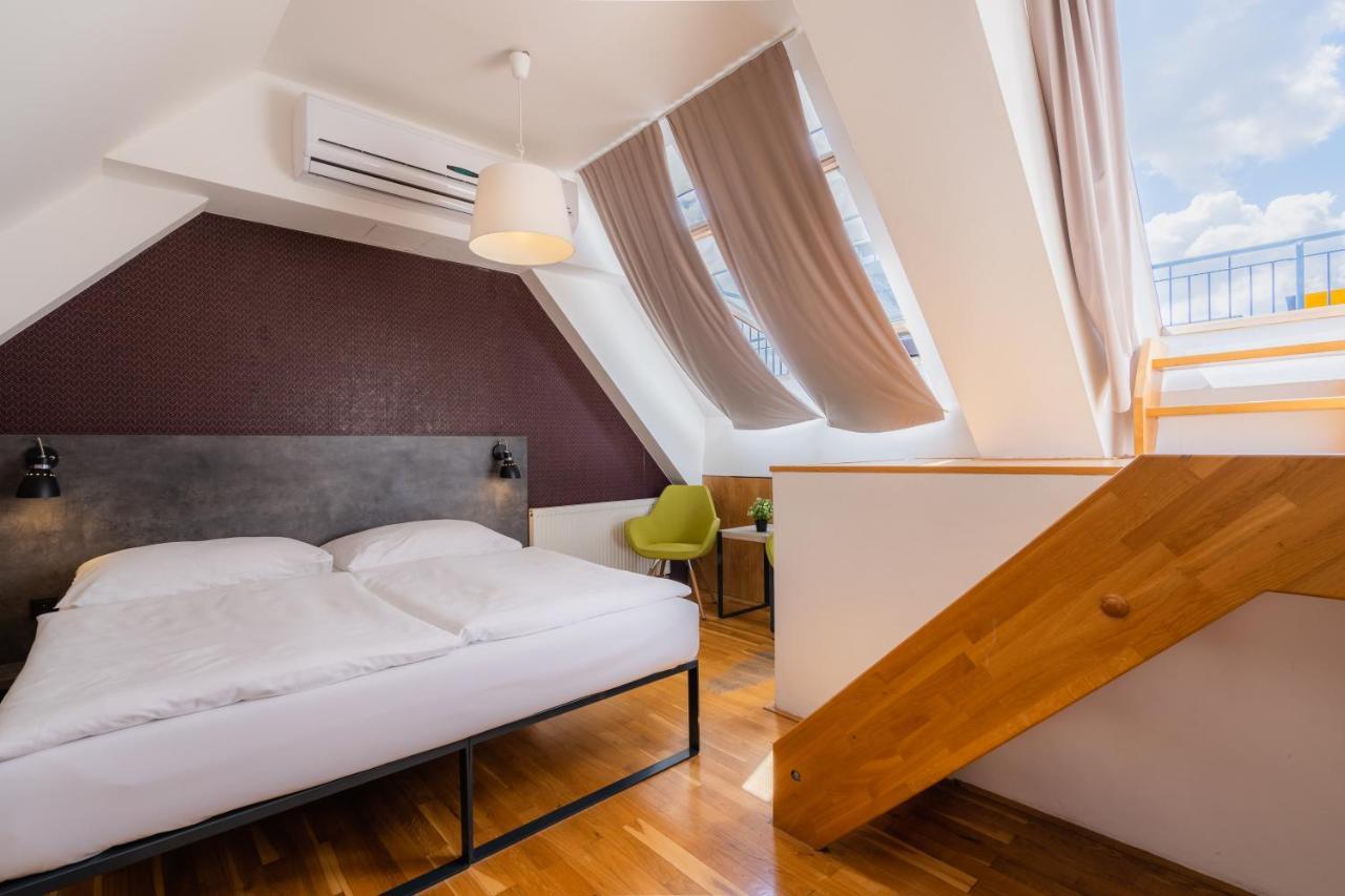 Superior Maisonette 2 pax