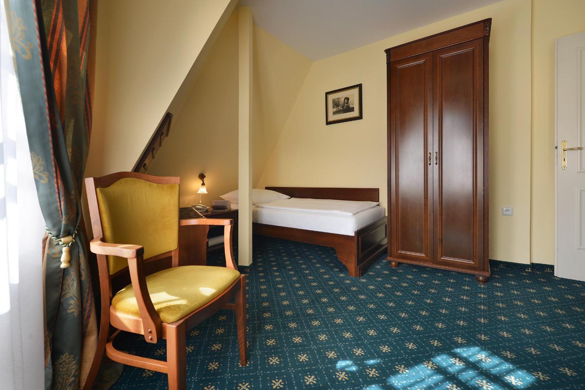 Single Room