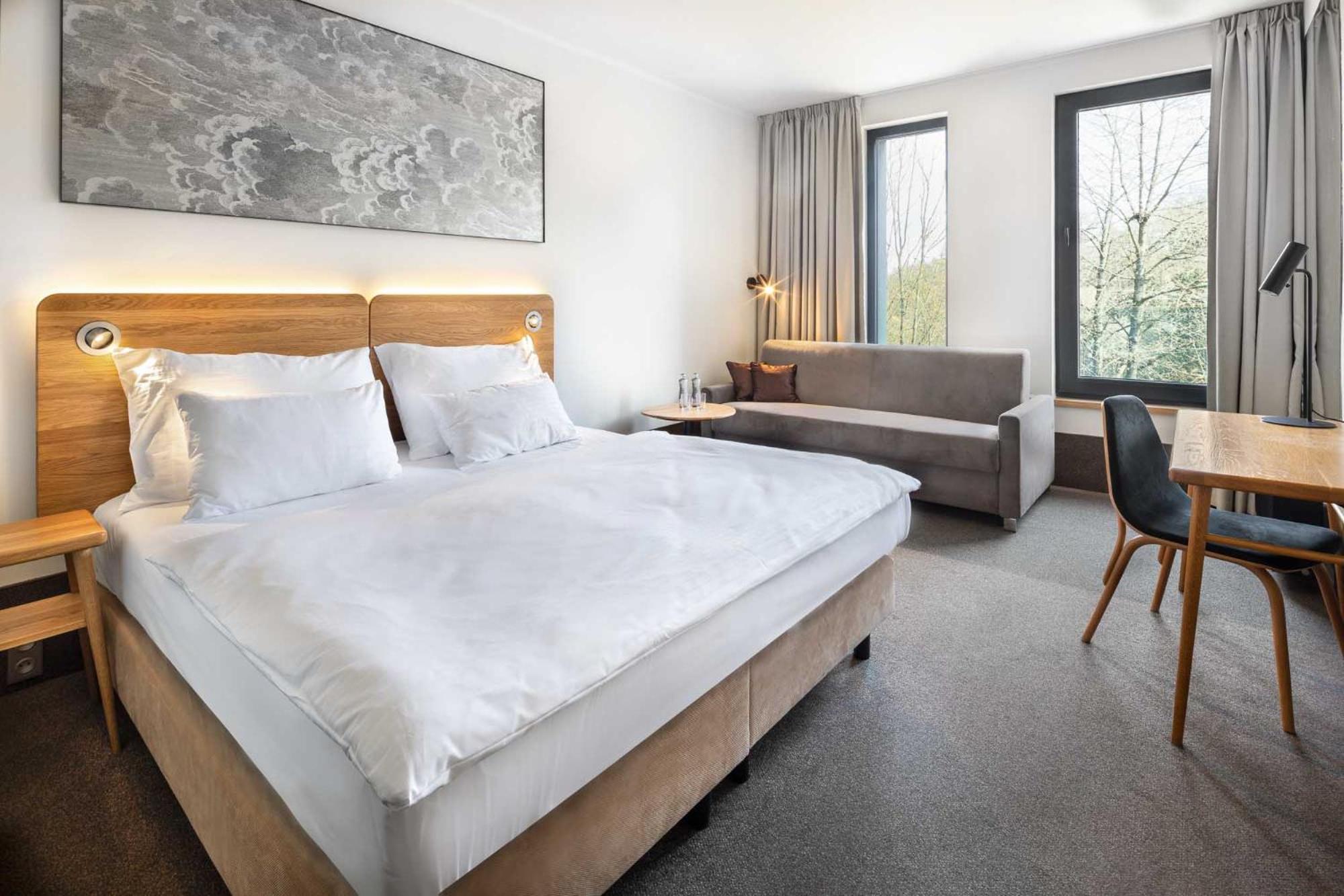 Dépendance avec Chambre Double ou Lits Jumeaux et Canapé-Lit - Bâtiment Annexe