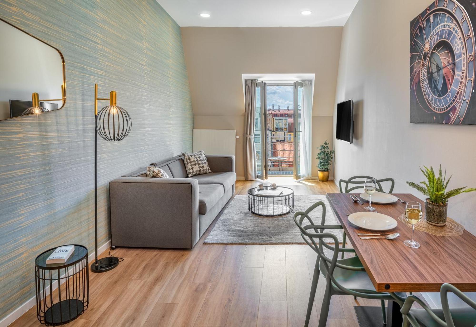 Luxury One Bedroom Apartment Terrace,1603073066:JPEG