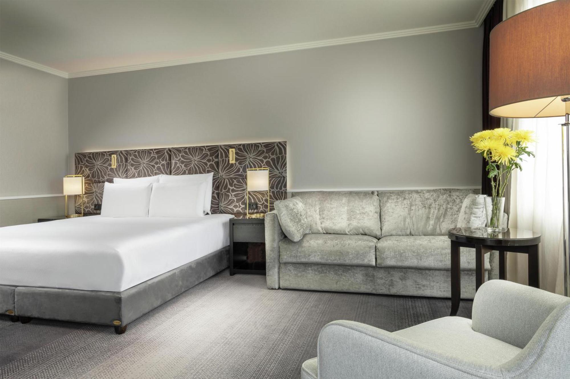 Superior King Room