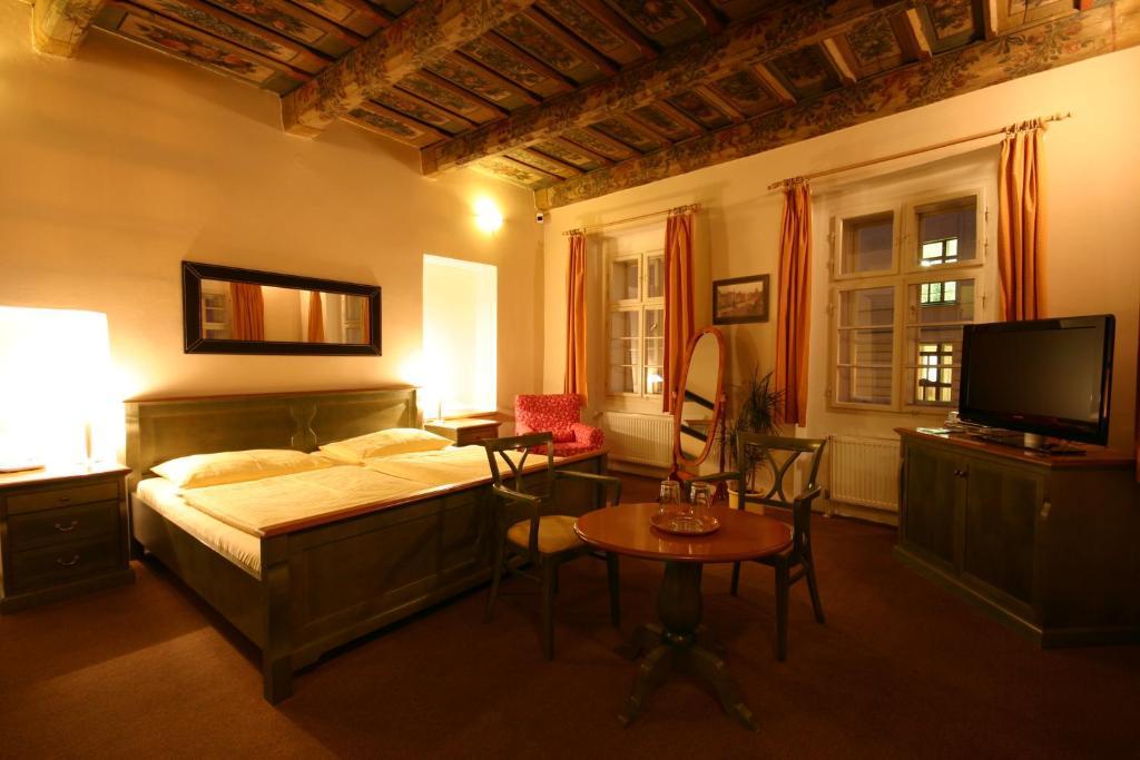 Quarto Duplo Superior com Cama Extra