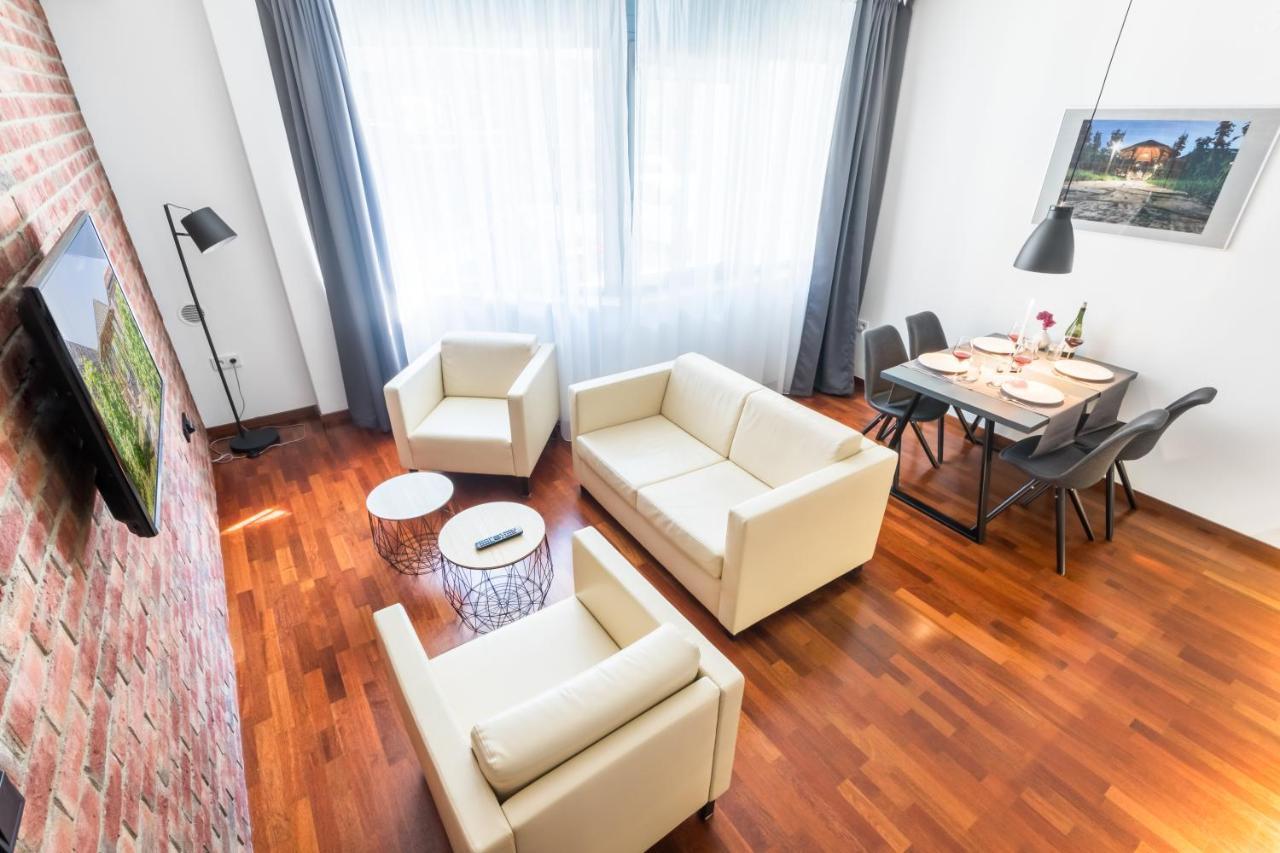 Apartamento (2 Adultos)