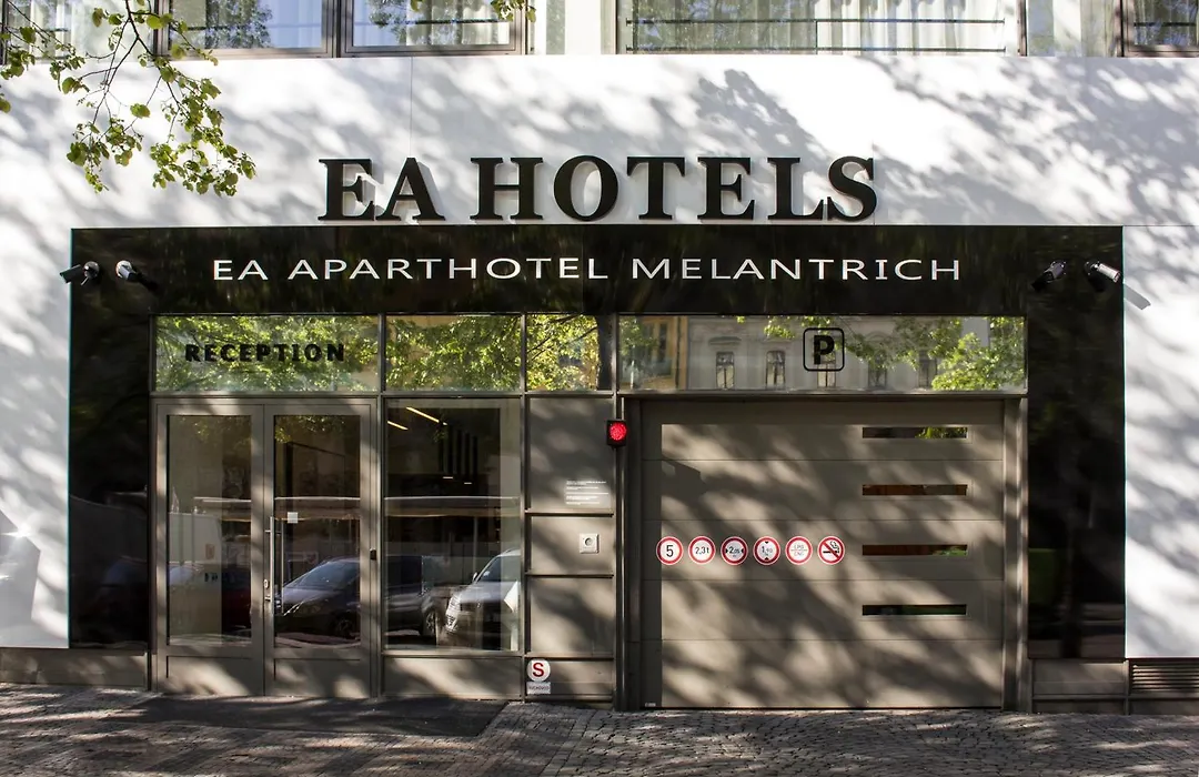 EA ApartHotel Melantrich-1