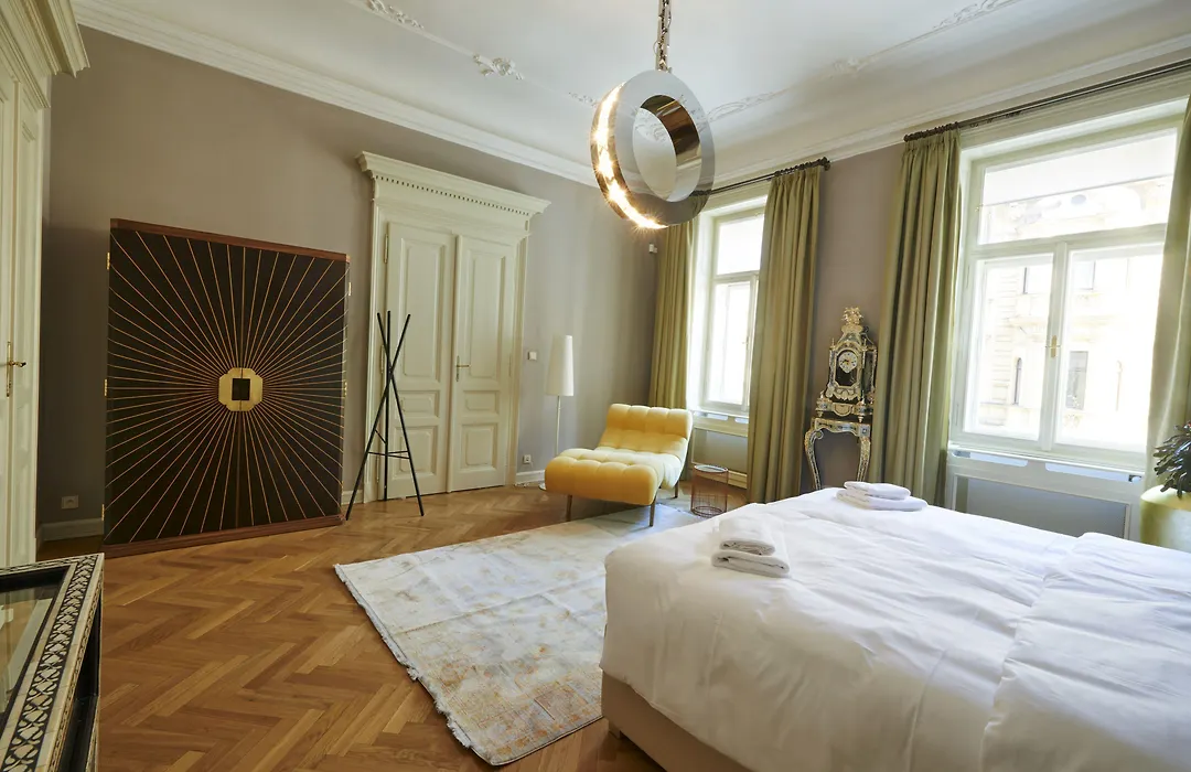 Grand Central Residence By Tkc-1