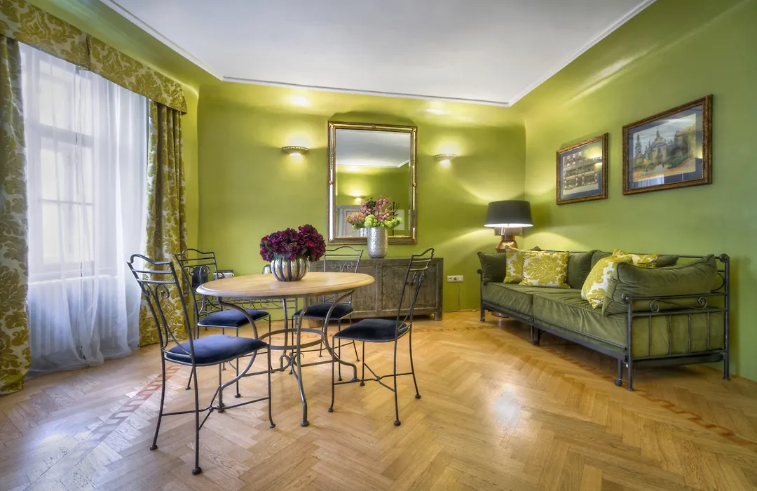 Black Star Suites-1