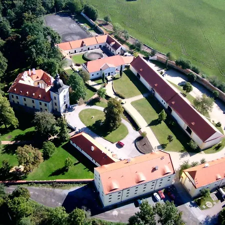 Pytloun Chateau Hotel Ctenice-3