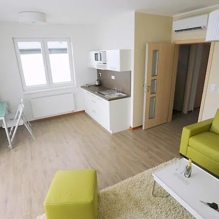 Black Bridge Hotel Apartment-3