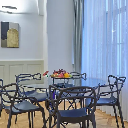 Hotel U 3 Pstrosu-2