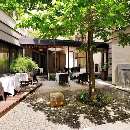 Three Crowns Hotel-3