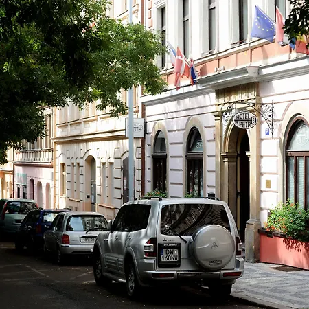 Hotel Petr-3