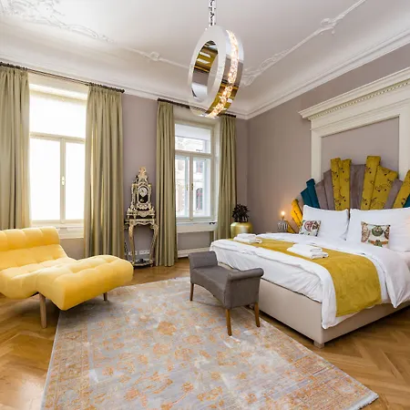 Grand Central Residence By Tkc-3