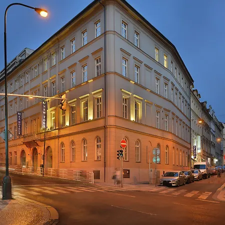 Ea Hotel New Town-3