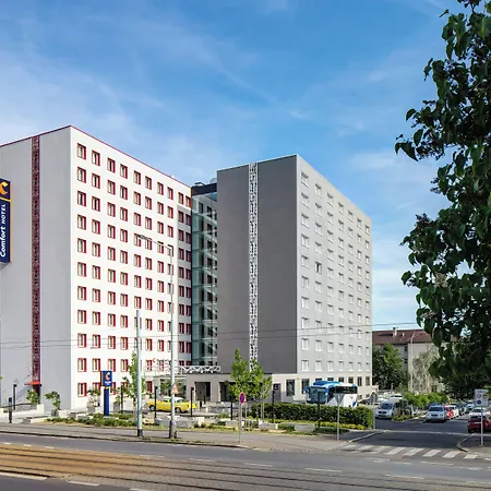 Comfort Hotel Prague City-2