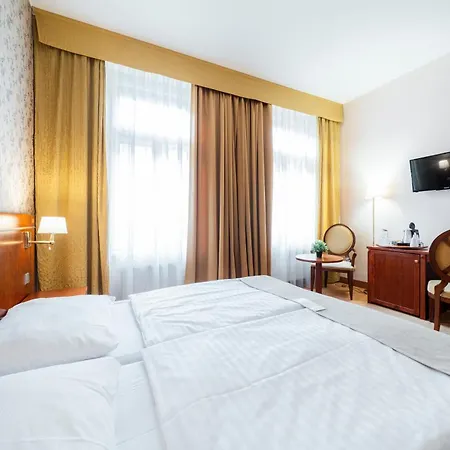 Hotel Raffaello-3